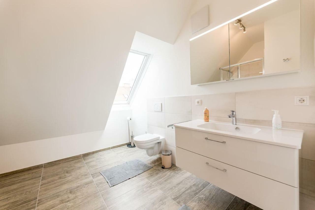 Grosse Dachgeschosswohnung Im Herzen Von กราซ ภายนอก รูปภาพ